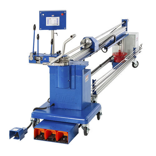 Curvador mais compacto/manual, ideal para mostrar contraste de modelos ou tipo mais simples.